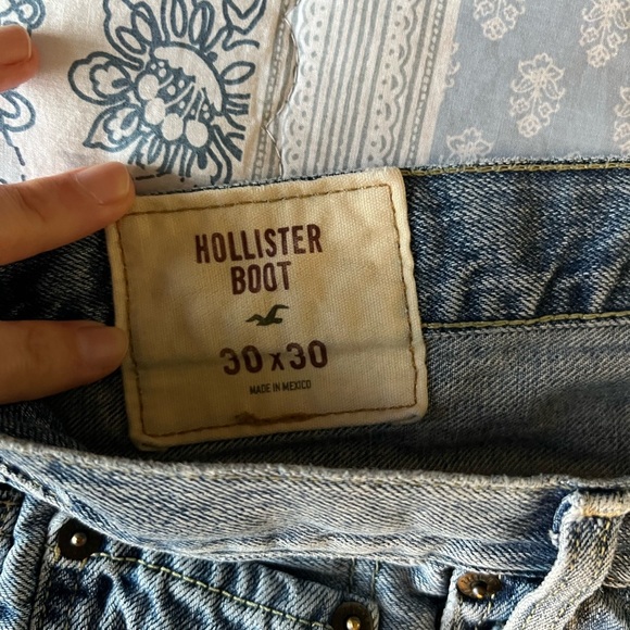 Hollister Blue Bootcut Jeans - Picture 2 of 3